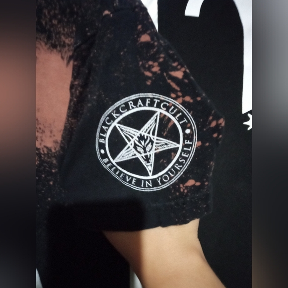 Blackcraft Cult Woman's Grapic Tee Size Large - Picture 3 of 5